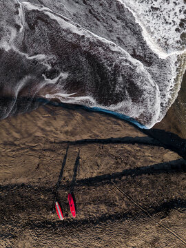 Indonesia, Bali, Kedungu, Kedungu Beach, red surfboards