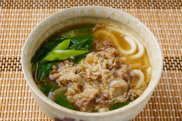 肉うどん　和食