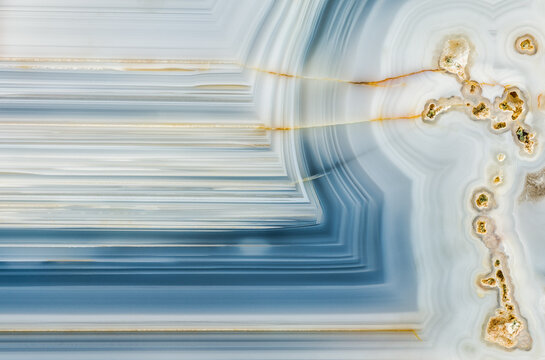 Macro of Linear Patterns in Whitcomb Creek Geode from Oregon