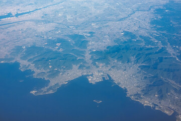 三河湾の西浦半島上空（愛知県蒲郡市）