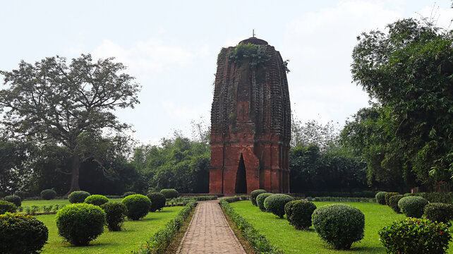 Front view of Sat Deul, a 10th-century Pancharatha-style temple, Deule, Bardhaman, West Bengal, India.