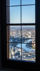 Fototapeta premium Schloss Salzburg und Salzburg im Winter