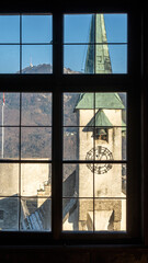 Schloss Salzburg und Salzburg im Winter