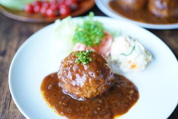 おいしいハンバーグ