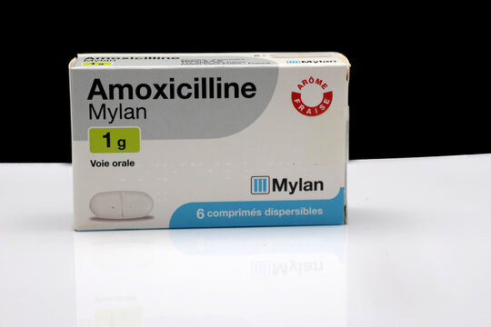 Boite de comprim&eacute;s d'amoxilline de chez Mylan