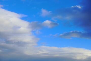 岐阜県池田町から見た雲と青空