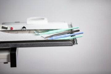 Eine Zahnarztpraxis benötigt eine Vielzahl von Zubehör und Geräten, um eine hochwertige und...