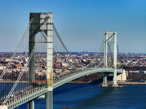 Close up of the Verrazano Bridge