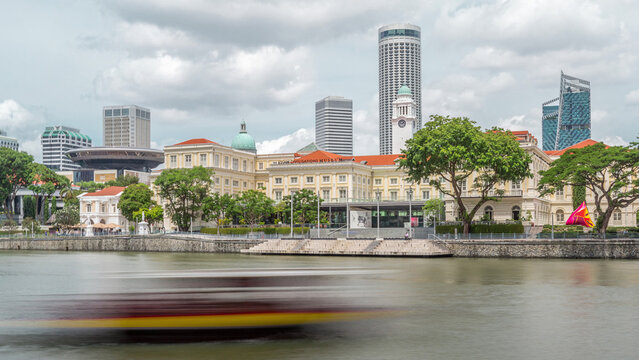 View of Singapore River with Asian Civilisation Museum and old civic district in background timelapse hyperlapse