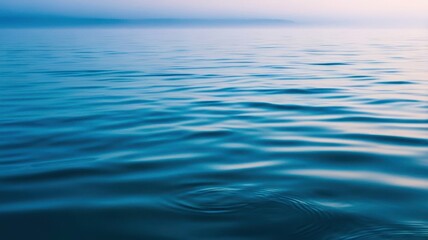 Naklejka premium The water is blue and calm