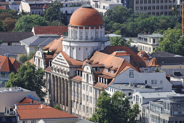 Leipzig, monumentales Gebäude mit großem Kuppelbau, Wünschmann-Haus 