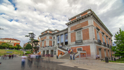 Naklejka premium Entrance to the National Museum of the Prado timelapse hyperlapse. Spain, Madrid