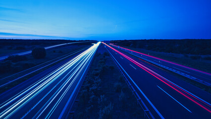 Langzeitbelichtung - Autobahn - Strasse - Traffic - Travel - Background - Line - Ecology - Highway...