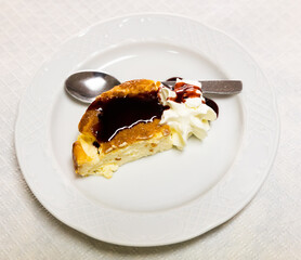 Slice of easy and tasty berry cheesecake.