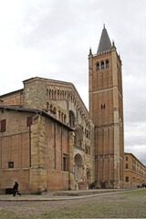 il Duomo di Parma; facciata e campanile