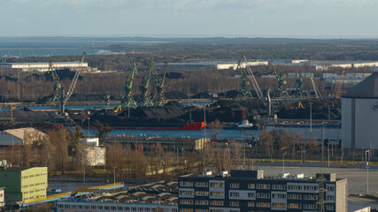 Stocznia w Gdańsku © sopthedrone