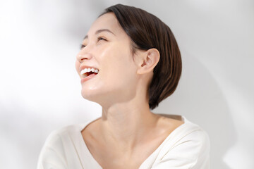 女性