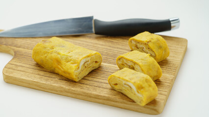 日本の卵焼き イメージ