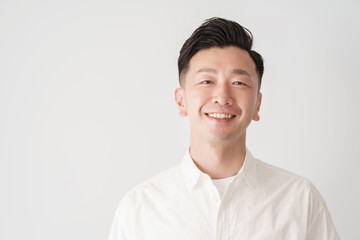 笑顔のミドル男性 