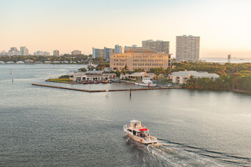 Naklejka premium Boat on the Inlet 3