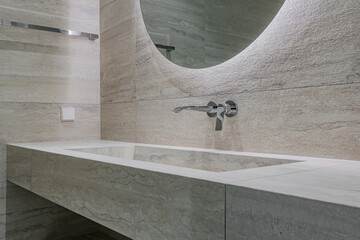 Marble colors with an Egyptian feel will decorate your bathroom