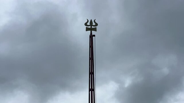 Trishul with sky Timelapse