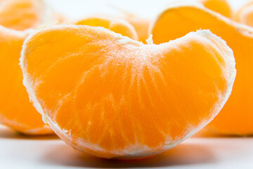 Mandarin fruit, juicy and sweet in taste.
