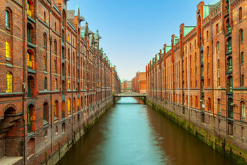 Naklejka premium Speicherstadt in Hamburg by night