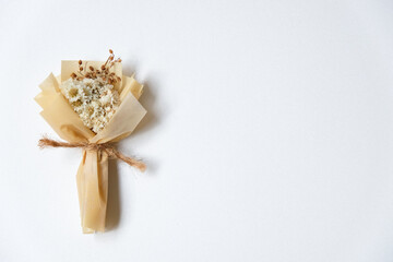 Mini bouquet of dried flowers