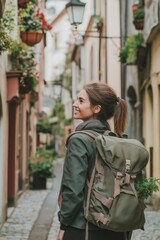 Fototapeta premium smiling tourist with backpack 