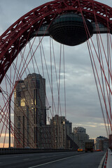 Obraz premium Road in a picturesque bridge in Moscow