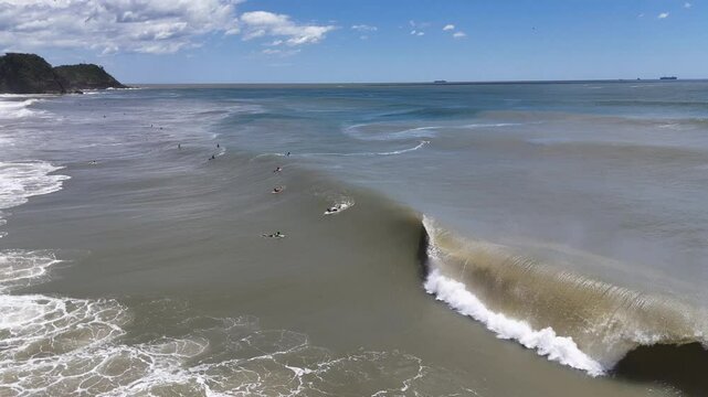 Dia de surf na Praia Brava, Santa Catarina