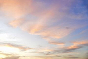 Naklejka premium fire and clouds, fire in the sky, sunset in the clouds, sunset in the timelapse, clouds in the sky, sky