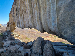 Pedra Furada, Venturosa, Pernambuco - incredible natural arch in the backlands of Pernambuco