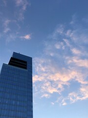 Obraz premium modern office building with sky