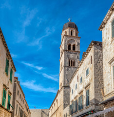 Stradun (Placa), the main street of the old town of Dubrovnik flanked by ancient stonce buildings, the Franciscan Monastery and St. Saviour Church. Dubrovnik, Dalmatian Coast, Croatia