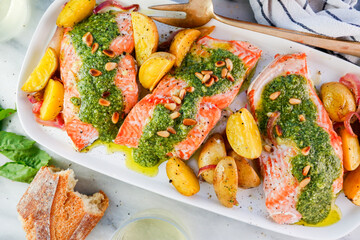 Baked Salmon with Pesto and Potatoes
