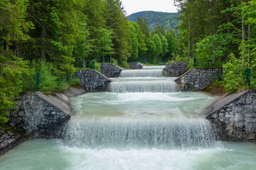 Rissbachstollen-Leerbach Stufenwasserfall am Walchensee.