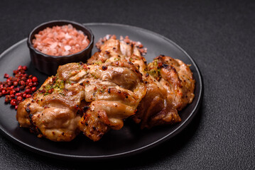 Grilled boneless chicken thigh with salt, spices and herbs