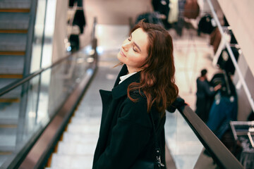 Woman have shopping in Shopping Mall.