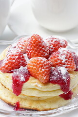 イチゴパンケーキ