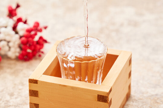 枡酒 Images – Browse 458 Stock Photos, Vectors, and Video | Adobe