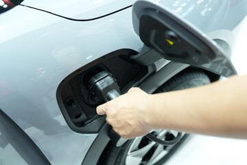 Battery charger for electric vehicles