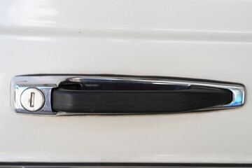 Old style car door opener with hand pull