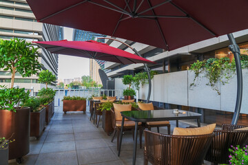 
446/10000
实时翻译
划译
A leisure place in the modern urban architectural complex of Changzhou City, Jiangsu Province, China