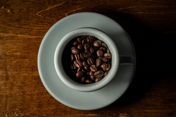 Roasted coffee beans