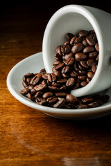 Roasted coffee beans