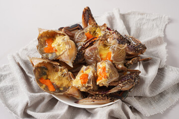 crab sauce
간장게장