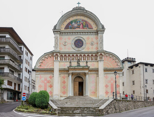 Obraz premium Church of Santa Maria Nascente in Pieve di Cadore, Dolomites, Italy