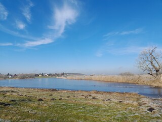 Landschaft mit See bei Ketzür im Havelland